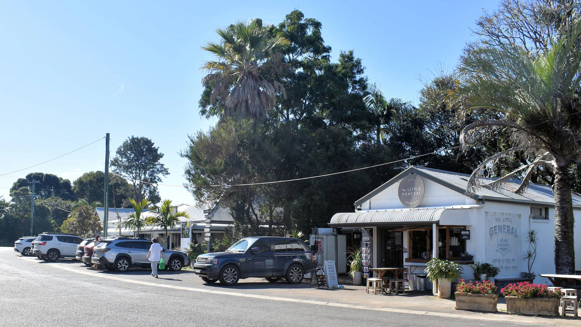 Street in Newrybar with the General Store